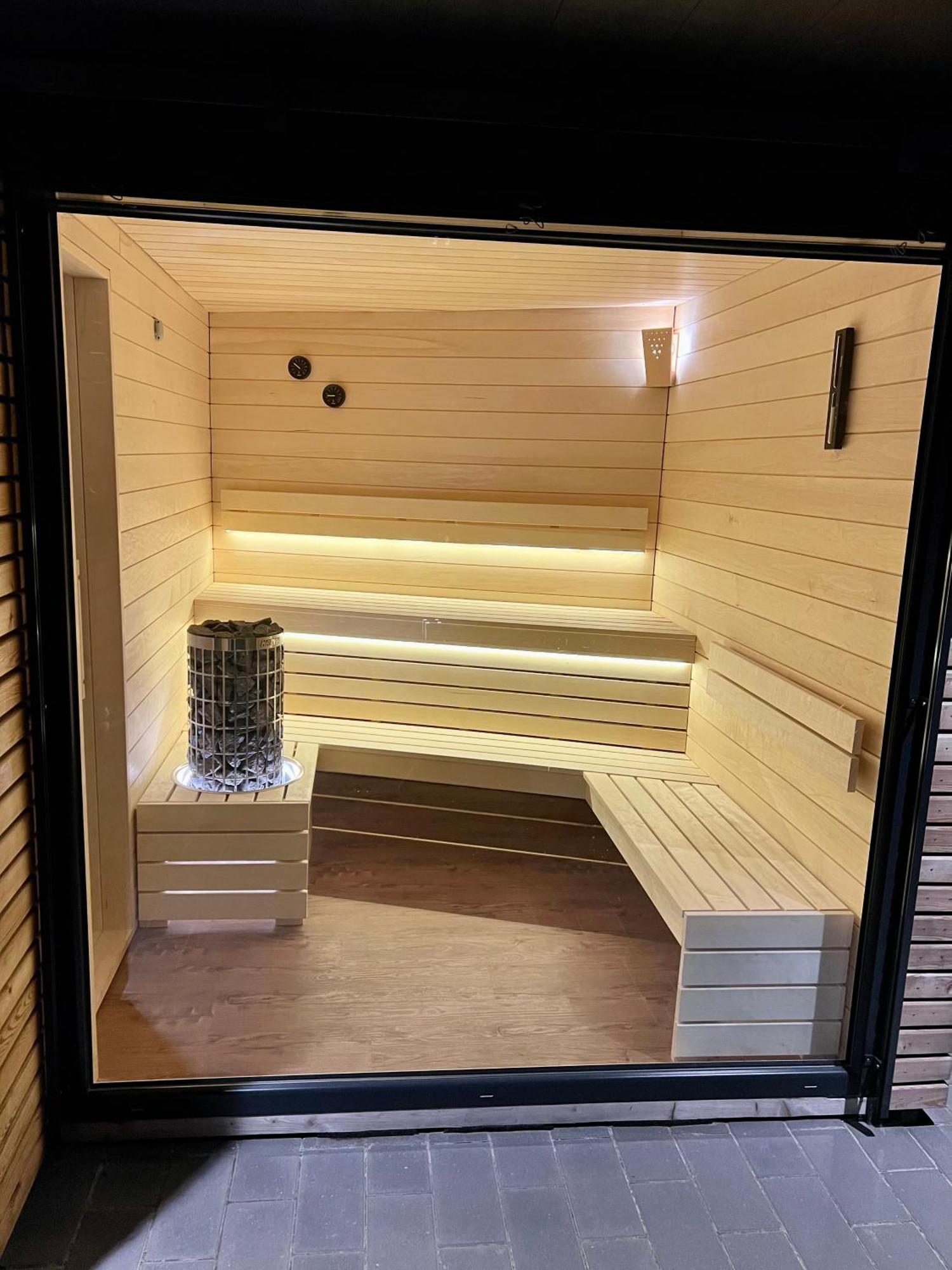Schoenes Ferienhaus Mit Sauna Am Harkebruegger See In Der Naehe Von Oldenburg Barssel  Dış mekan fotoğraf